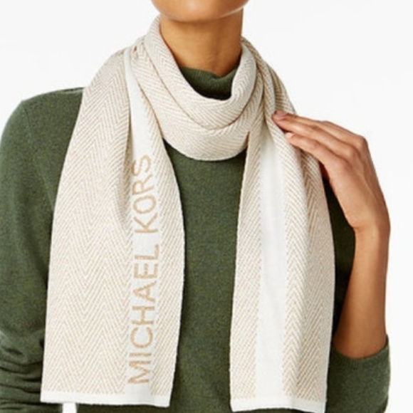 Michael Kors Accessories - PLS No OFFERS MICHAEL KORS METALLIC LOGO SCARF